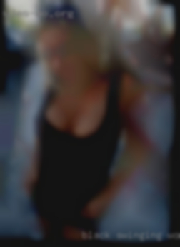 Black swinging women sex outdoors in Corinth MS.